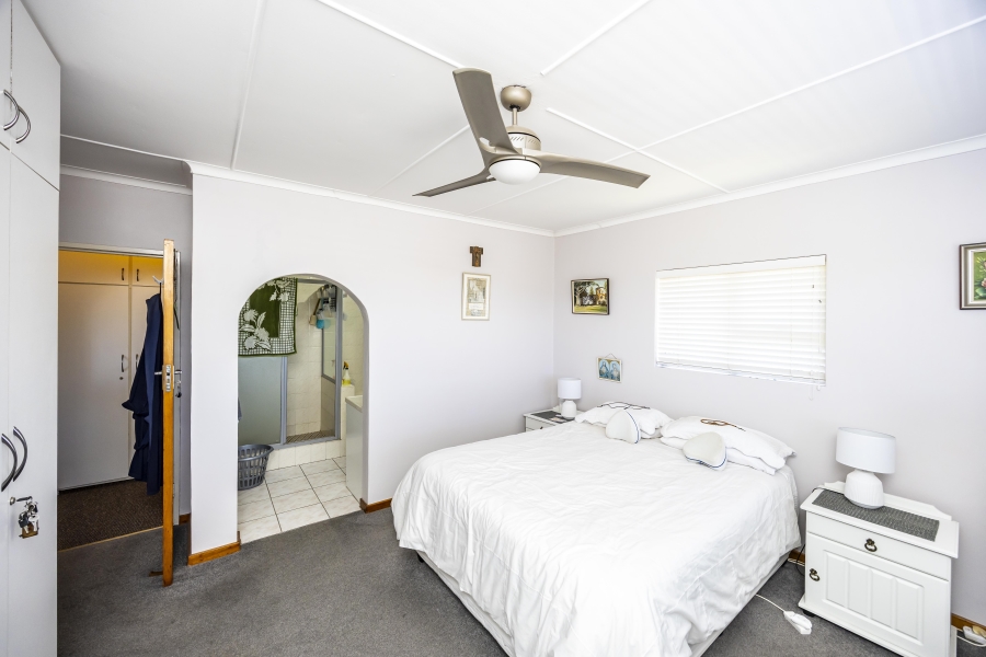 4 Bedroom Property for Sale in Vincent Eastern Cape